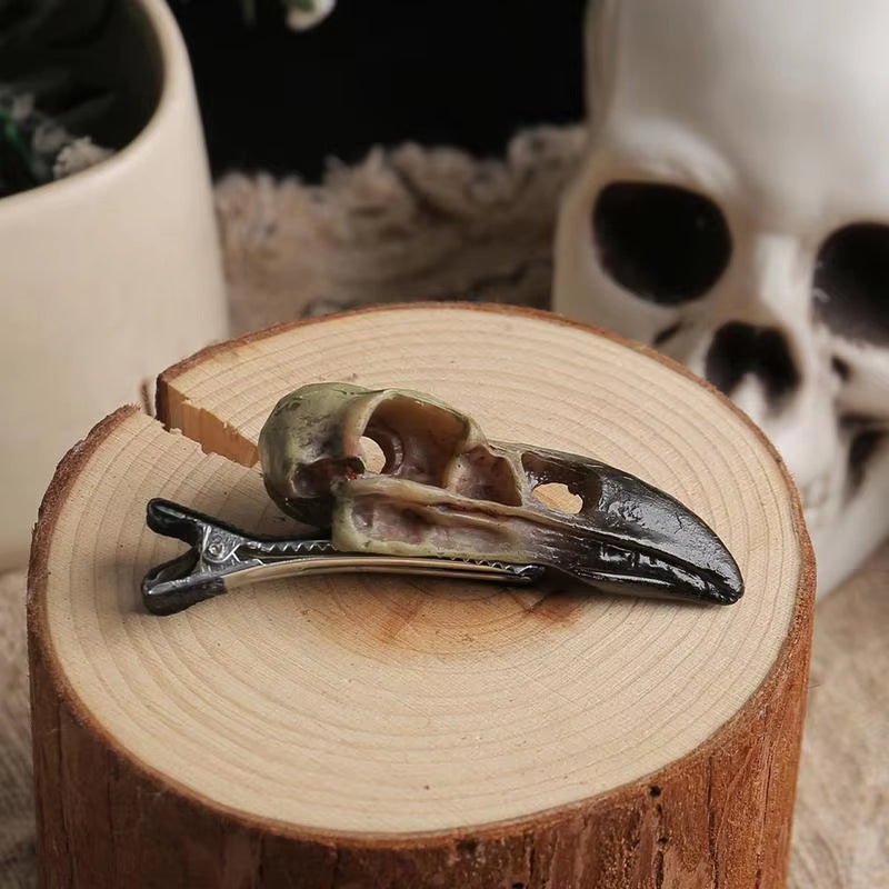 Animal Skull Hair Clips Spooky Resin Barrette for Hair Styling Cosplay Halloween Hairpiece for Women Hairstyle Decorative